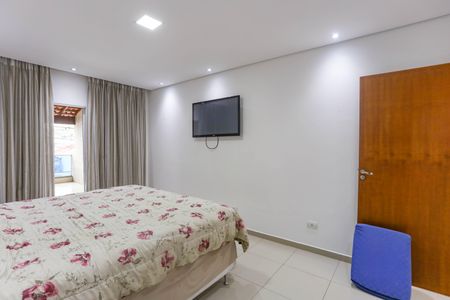 Casa à venda com 261m², 5 quartos e 2 vagasQuarto 1 - suíte 