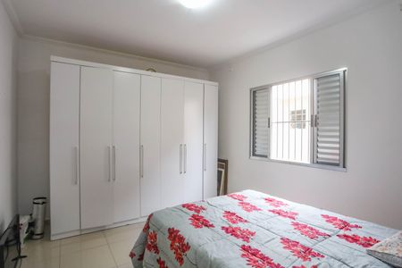 Casa à venda com 261m², 5 quartos e 2 vagasQuarto 3