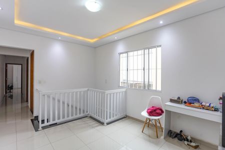 Casa à venda com 261m², 5 quartos e 2 vagasHall da escada 