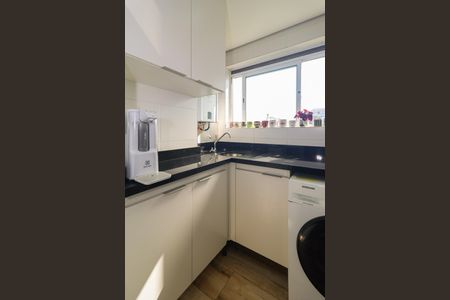 Apartamento à venda com 90m², 2 quartos e 2 vagasÁrea de Serviço