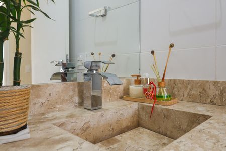 Apartamento à venda com 90m², 2 quartos e 2 vagasBanheiro