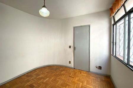 Apartamento à venda com 90m², 3 quartos e 1 vaga Apartamento à venda com 90m², 3 quartos e 1 vagaSala de Jantar