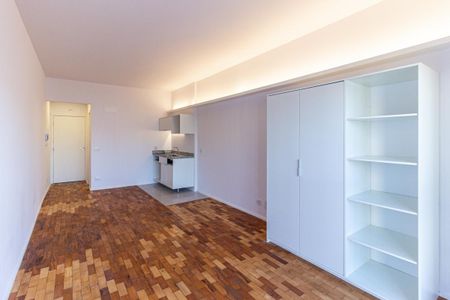Studio de kitnet/studio para alugar com 1 quarto, 33m² em República, São Paulo