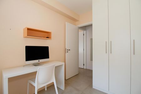 Apartamento à venda com 66m², 2 quartos e 1 vagaQuarto