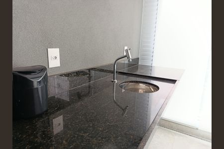 Apartamento à venda com 66m², 2 quartos e 1 vagaÁrea de Serviço