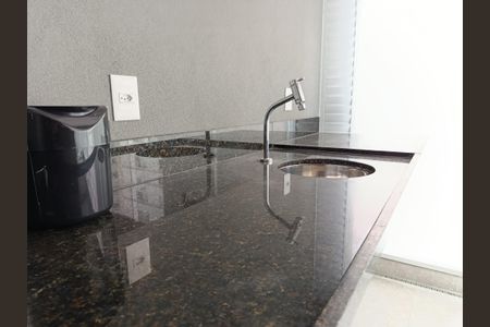 Apartamento à venda com 66m², 2 quartos e 1 vagaÁrea de Serviço