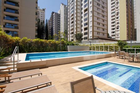 Apartamento à venda com 66m², 2 quartos e 1 vagaÁrea Comum - Piscina
