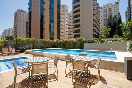 Apartamento à venda com 66m², 2 quartos e 1 vagaPiscina