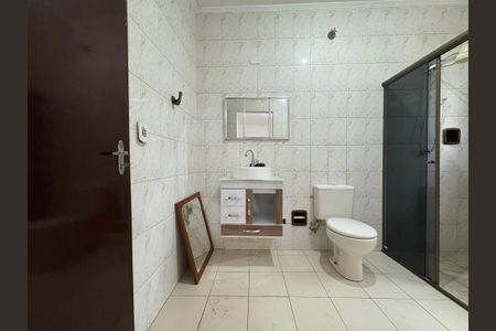 Casa para alugar com 150m², 3 quartos e 1 vaga Casa para alugar com 150m², 3 quartos e 1 vagaBanheiro da suíte 1