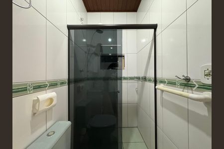 Casa para alugar com 150m², 3 quartos e 1 vaga Casa para alugar com 150m², 3 quartos e 1 vagaBanheiro da suíte 2