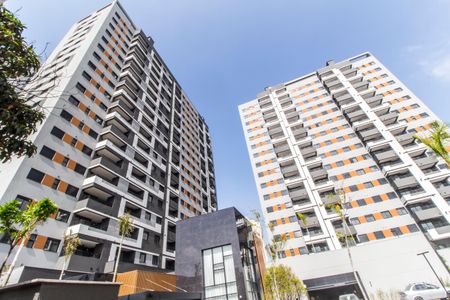 Apartamento para alugar com 73m², 3 quartos e 1 vaga Apartamento para alugar com 73m², 3 quartos e 1 vagaFachada