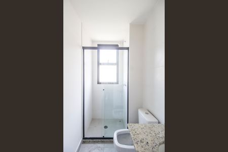 Apartamento para alugar com 73m², 3 quartos e 1 vaga Apartamento para alugar com 73m², 3 quartos e 1 vagaBanheiro da Suíte