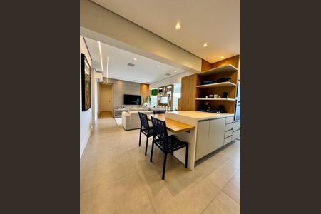 Sala de apartamento à venda com 3 quartos, 116m² em Umuarama, Osasco