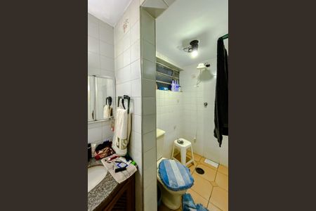 Apartamento à venda com 90m², 2 quartos e sem vaga Apartamento à venda com 90m², 2 quartos e sem vagaBanheiro da Suíte