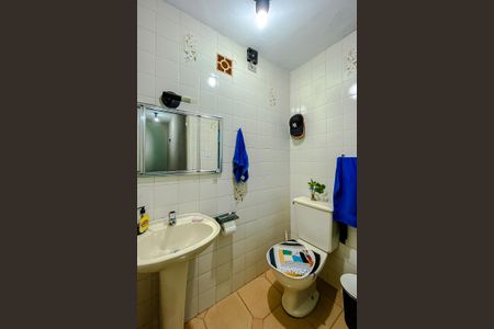 Apartamento à venda com 90m², 2 quartos e sem vaga Apartamento à venda com 90m², 2 quartos e sem vagaBanheiro