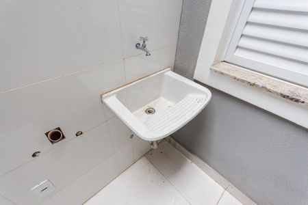 Apartamento à venda com 60m², 2 quartos e 1 vaga Apartamento à venda com 60m², 2 quartos e 1 vagaÁrea de Serviço