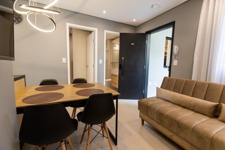Sala de apartamento à venda com 1 quarto, 38m² em Vila Regente Feijó, São Paulo