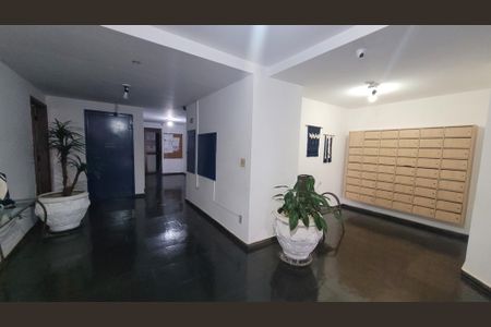 Apartamento à venda com 72m², 2 quartos e 1 vagaHall social