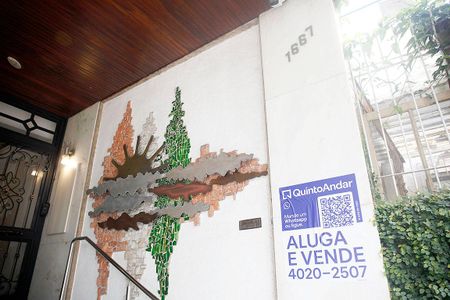 Studio à venda com 32m², 1 quarto e 1 vagaPlaquinha