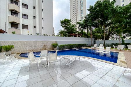 Apartamento para alugar com 67m², 1 quarto e 1 vagaÁrea comum - Piscina
