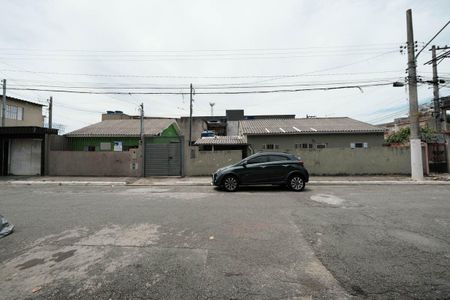 Casa à venda com 257m², 5 quartos e 3 vagasFachada