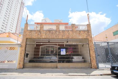 Casa à venda com 235m², 3 quartos e 4 vagasPlaca
