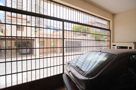 Casa à venda com 235m², 3 quartos e 4 vagasGaragem