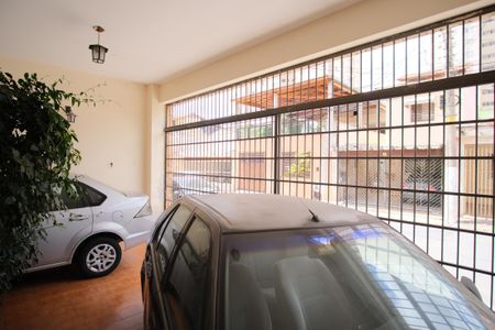 Casa à venda com 235m², 3 quartos e 4 vagasGaragem
