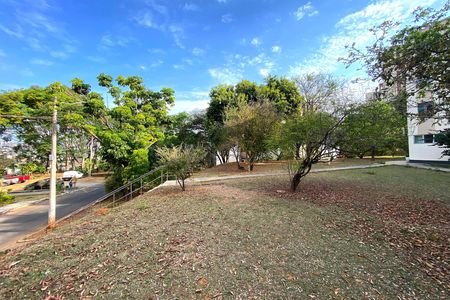 Apartamento à venda com 57m², 2 quartos e 1 vaga Apartamento à venda com 57m², 2 quartos e 1 vagaÁrea comum - Jardim