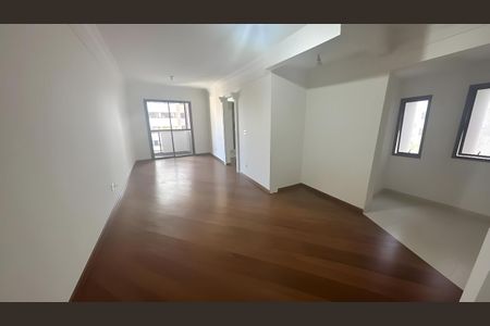 Apartamento para alugar com 68m², 2 quartos e 2 vagas