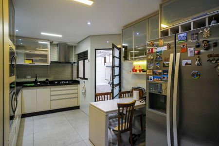 Apartamento à venda com 140m², 4 quartos e 2 vagasCozinha