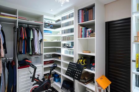 Apartamento à venda com 140m², 4 quartos e 2 vagasQuarto 2