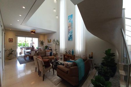 Casa à venda com 313m², 4 quartos e 6 vagas Casa à venda com 313m², 4 quartos e 6 vagasSala