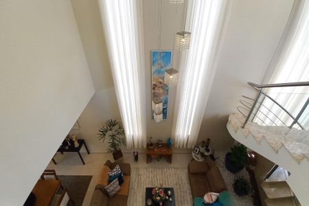 Casa à venda com 313m², 4 quartos e 6 vagas Casa à venda com 313m², 4 quartos e 6 vagasVista do Hall