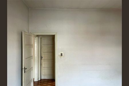 Casa à venda com 2 quartos, 130m² em Jardim Satelite, São Paulo