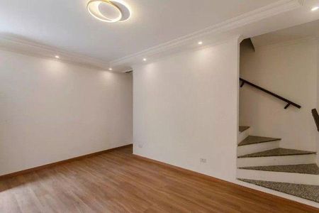 Casa à venda com 3 quartos, 116m² em Cambuci, São Paulo
