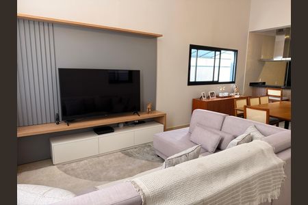 Casa à venda com 3 quartos, 170m² em Swiss Park, Campinas