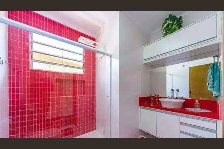 Casa à venda com 3 quartos, 248m² em Vila Valparaíso, Santo André