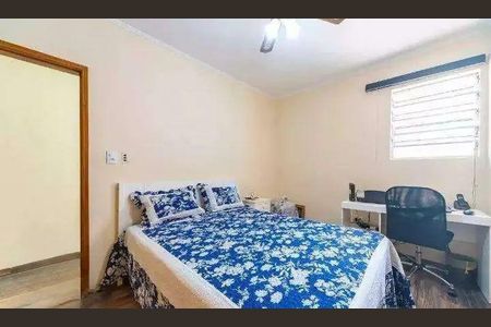 Casa à venda com 3 quartos, 248m² em Vila Valparaíso, Santo André