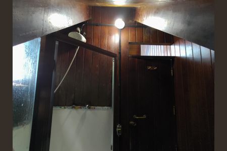 Casa de condomínio à venda com 110m², 3 quartos e sem vagaBanheiro