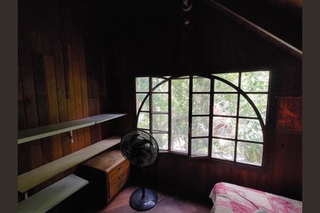 Casa de condomínio à venda com 110m², 3 quartos e sem vagaQuarto