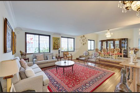 Casa à venda com 4 quartos, 380m² em Granja Julieta, São Paulo