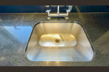 Apartamento para alugar com 230m², 2 quartos e 3 vagasÁrea de Serviço