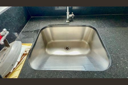 Apartamento para alugar com 230m², 2 quartos e 3 vagasÁrea de Serviço