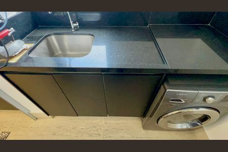 Apartamento para alugar com 230m², 2 quartos e 3 vagasÁrea de Serviço