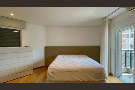 Apartamento para alugar com 230m², 2 quartos e 3 vagasSuite