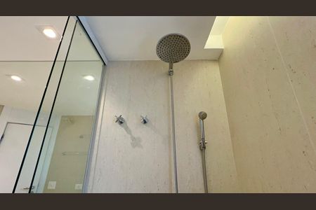 Apartamento para alugar com 230m², 2 quartos e 3 vagasBanheiro 2 da Suite 