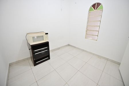 Casa para alugar com 250m², 2 quartos e 2 vagasBanheiro