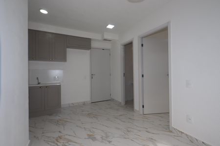 Sala de apartamento para alugar com 2 quartos, 32m² em Quinta da Paineira, São Paulo
