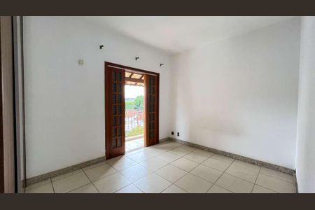 Casa à venda com 3 quartos, 73m² em Dona Clara, Belo Horizonte